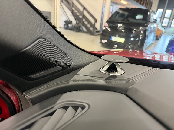 Audi SQ7 16 of 21