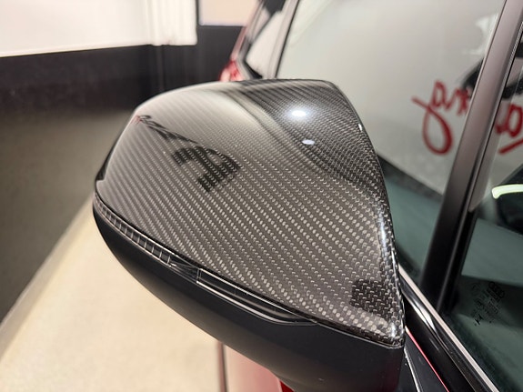 Audi SQ7 8 of 21