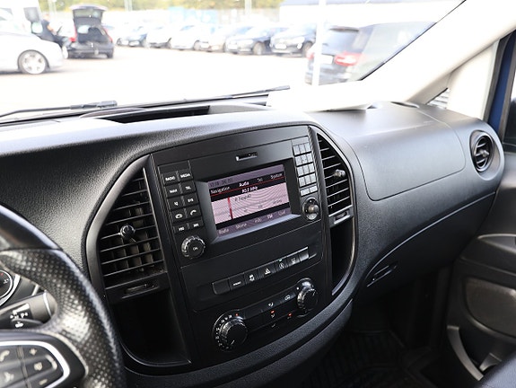 Mercedes-Benz Vito 119 14 of 23
