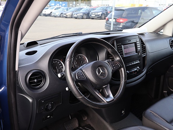 Mercedes-Benz Vito 119 11 of 23