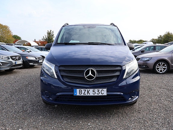 Mercedes-Benz Vito 119 3 of 23