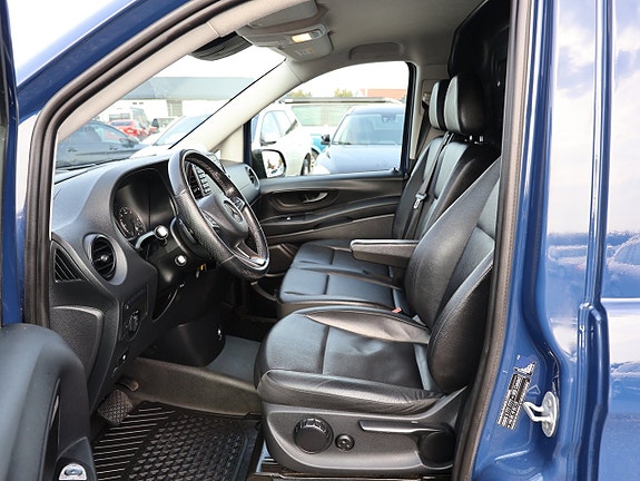 Mercedes-Benz Vito 119 12 of 23