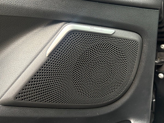 Mercedes-Benz V300 23 of 30