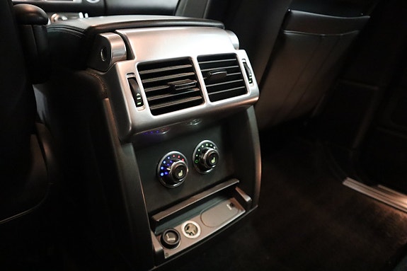 Land Rover Range Rover 14 of 28