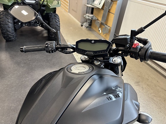 Yamaha MT-07 ABS 7 of 9