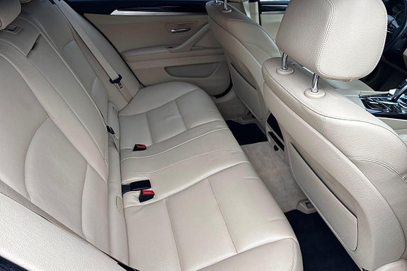 BMW 520d 14 of 26