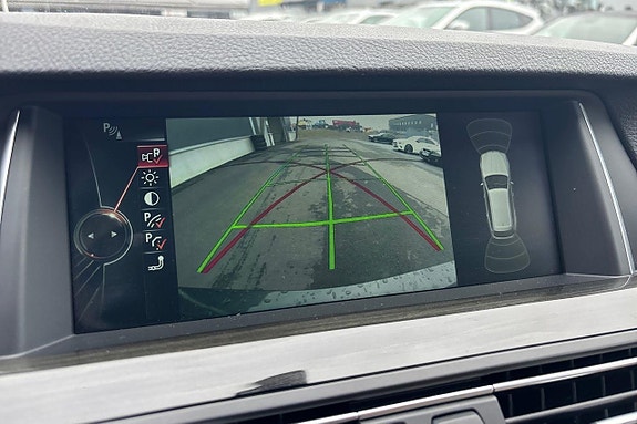 BMW 520d 16 of 26