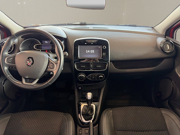 Renault Clio 11 of 13