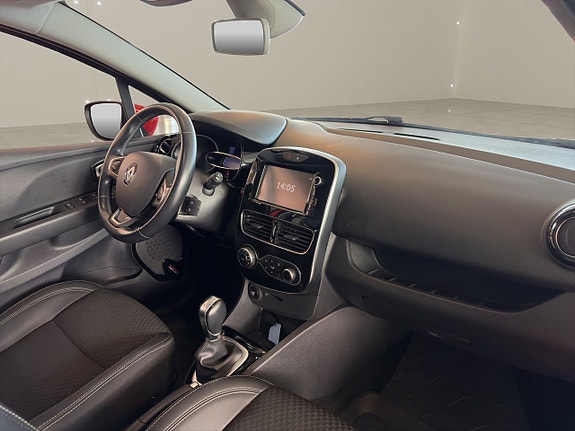 Renault Clio 12 of 13