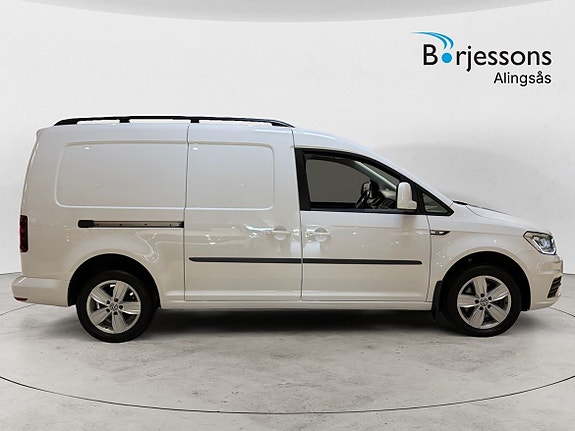 Volkswagen Caddy Maxi 2 of 16