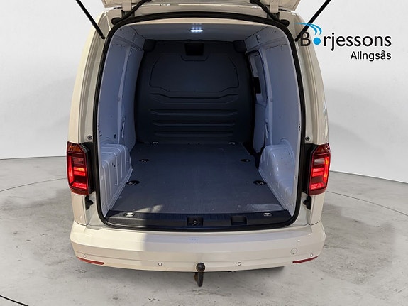 Volkswagen Caddy Maxi 14 of 16
