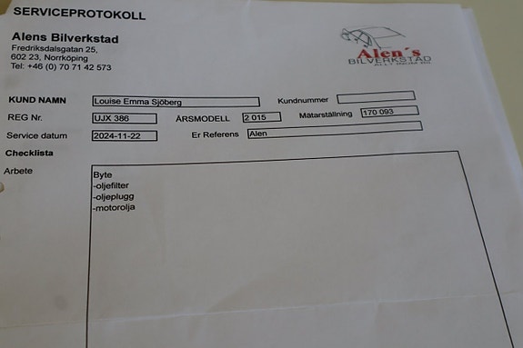 BMW 318d 24 of 25