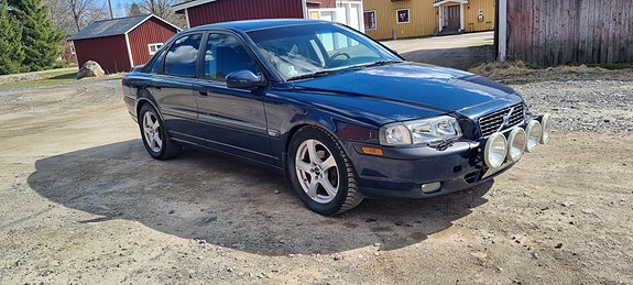 Volvo S80 4 of 6