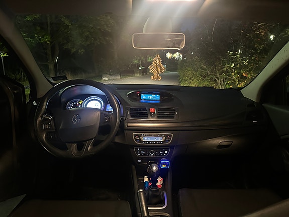 Renault Megane III 9 of 9