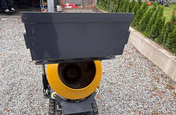SKT-500 Banddriven betongblandare / minidumper – 2026 2 of 12