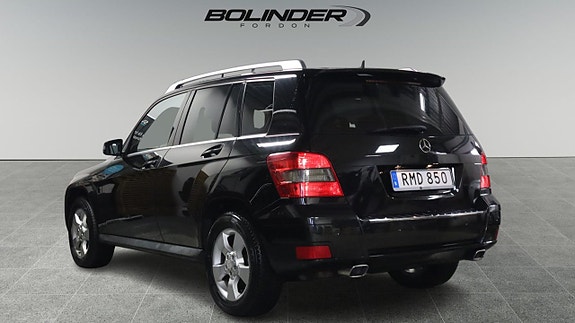 Mercedes-Benz GLK350 3 of 13