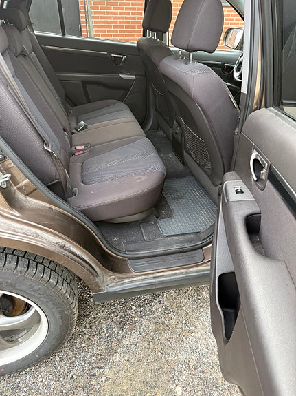 Hyundai Santa Fe 4 of 7