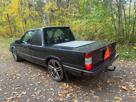 Volvo 940 2 of 5