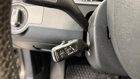 Volkswagen CC 16 of 20