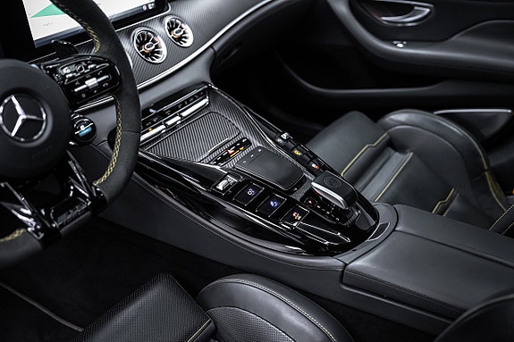 Mercedes-Benz AMG GT 63 S 17 of 27