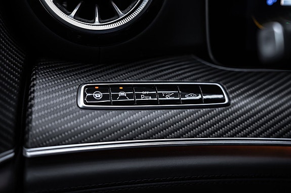 Mercedes-Benz AMG GT 63 S 18 of 27