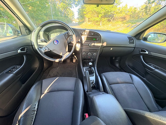 Saab 9-3 7 of 8
