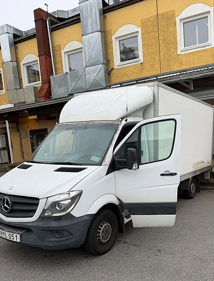 Mercedes-Benz Sprinter 319 5 of 5