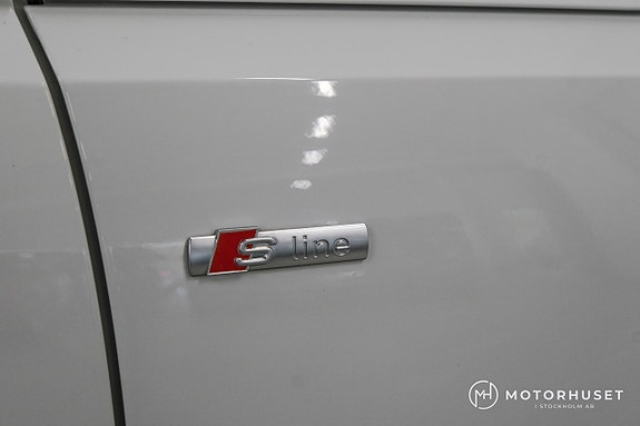 Audi A4 18 of 23
