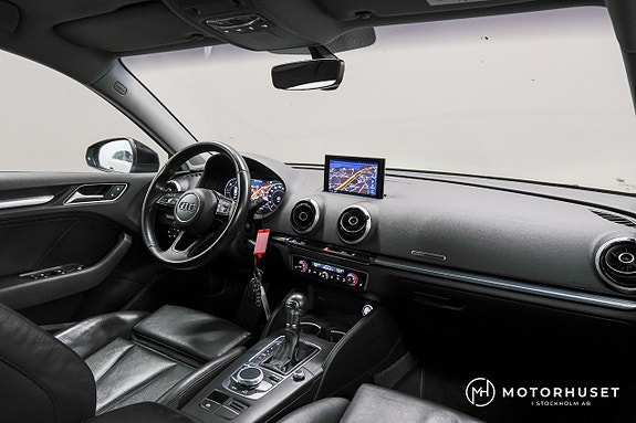 Audi A3 10 of 21