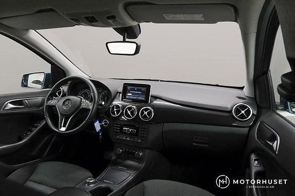 Mercedes-Benz B180 10 of 14