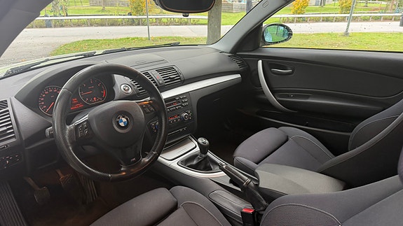 BMW 118d 9 of 11