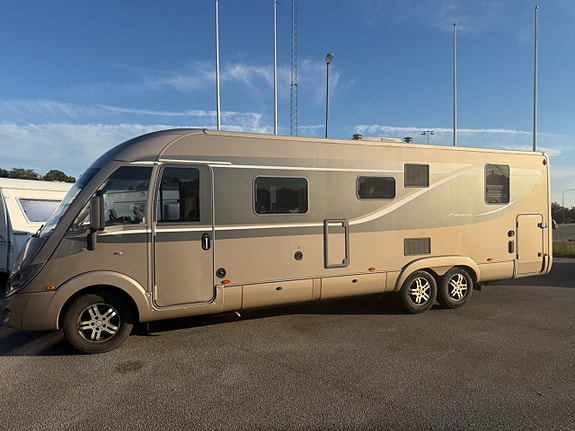 Bürstner Elegance I900 3,0 Automat Luftfjädring Solcell 11 of 25