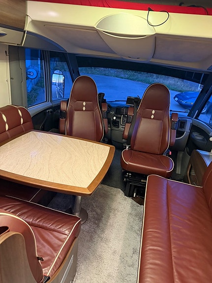 Bürstner Elegance I900 3,0 Automat Luftfjädring Solcell 18 of 25