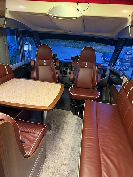 Bürstner Elegance I900 3,0 Automat Luftfjädring Solcell 17 of 25