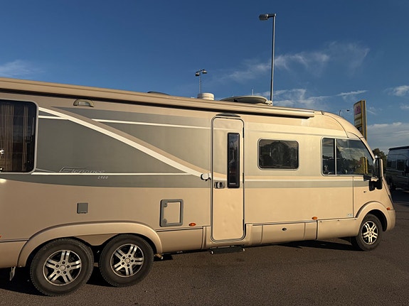 Bürstner Elegance I900 3,0 Automat Luftfjädring Solcell 24 of 25