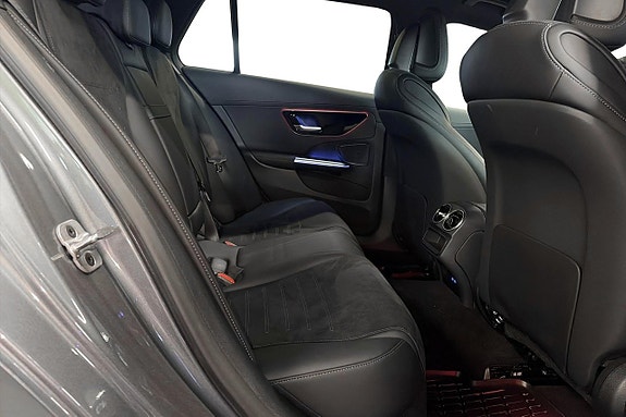 Mercedes-Benz C300 e 21 of 24
