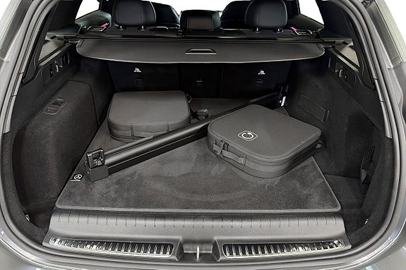 Mercedes-Benz C300 e 22 of 24