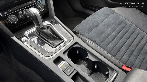 Volkswagen Passat 20 of 23