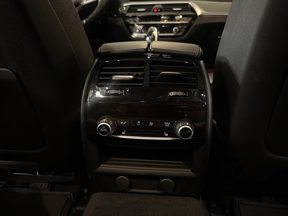 BMW 520d 16 of 28