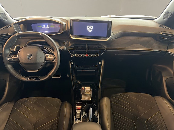 Peugeot 2008 11 of 13