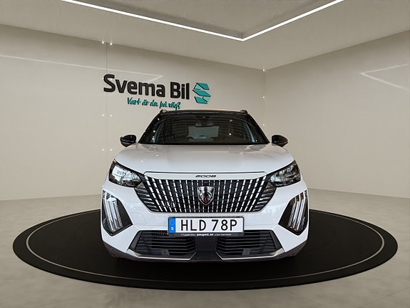 Peugeot 2008 2 of 13