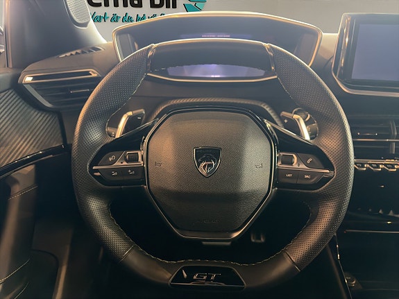 Peugeot 2008 10 of 13
