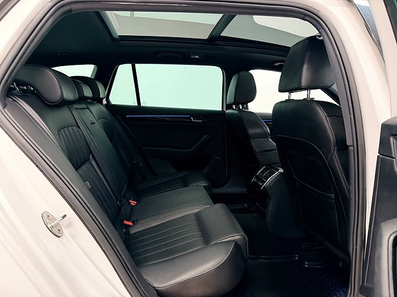 Skoda Superb 10 of 24