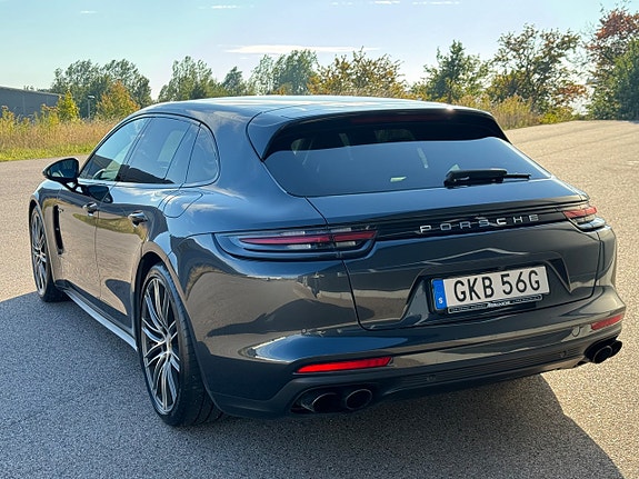 Porsche Panamera 4 15 of 16