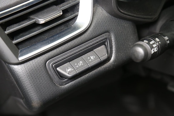 Renault Clio 12 of 24