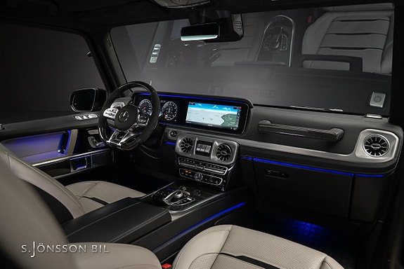 Mercedes-Benz G63 18 of 20