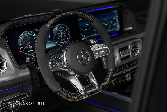 Mercedes-Benz G63 10 of 20