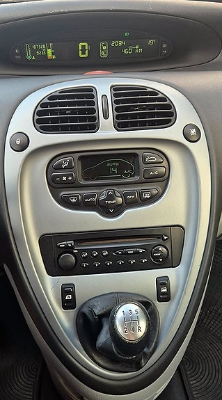 Citroen Xsara Picasso 10 of 12