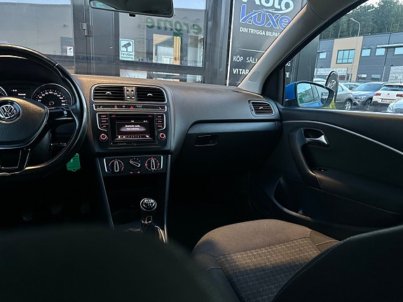 Volkswagen Polo 17 of 20
