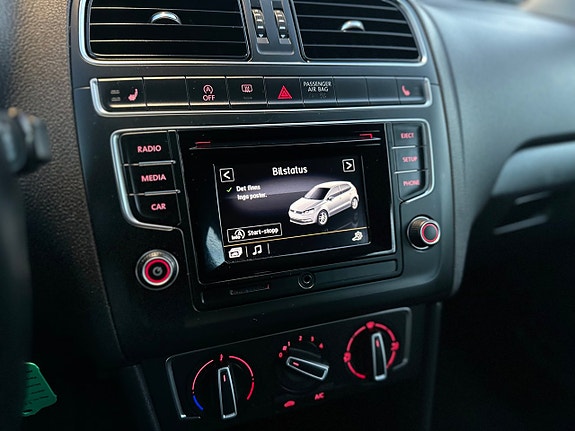 Volkswagen Polo 9 of 20